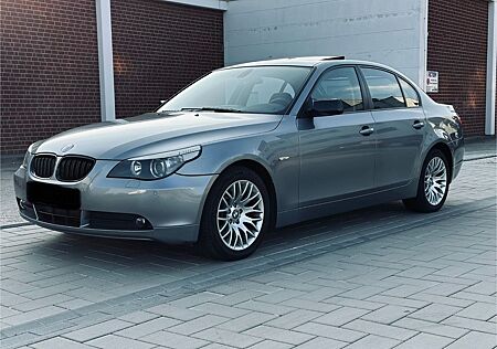 BMW 520i A sehr gepflegt