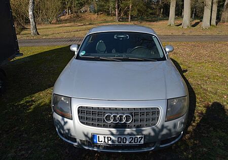 Audi TT Coupe 1.8T 110 kW Klima