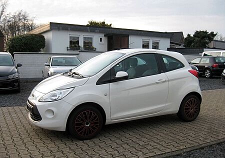 Ford Ka /+ 1,2 Titanium , Klima, PDC