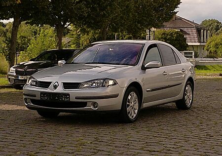 Renault Laguna gebraucht kaufen Renault Laguna II Avantage TÜV/01/27 AHK KLIMA