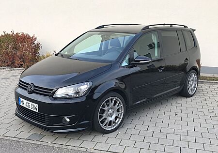 VW Touran Volkswagen TDI R-Line Black BBS AHK Xenon Navi LED