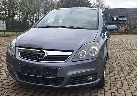 Opel Zafira 1.9 CDTI Edition Autom. 7Sitzer Klima AHK