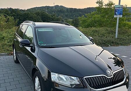 Skoda Octavia 2.0 TDI DSG Style Combi Style
