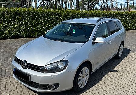 VW Golf Volkswagen Variant 1.6 TDI Blue Motion TÜV 06.26