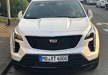 Cadillac XT4 XT 4,350T AWD Sport Auto. Sport Pano,HUD,Kamera,