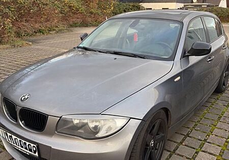 BMW 118i -