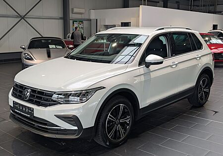 VW Tiguan Volkswagen 1.5 TSI OPF Life 1. Hand
