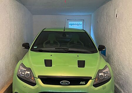 Ford Focus 2,5 RS MK2 Ultimate Green 420PS