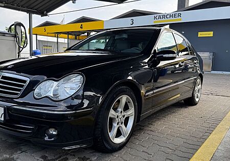 Mercedes-Benz C 200 KOMPRESSOR AVANTGARDE