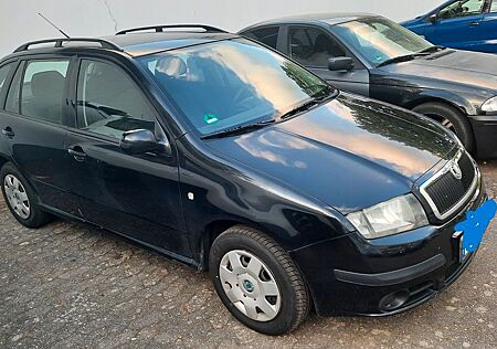 Skoda Fabia Combi 1.4 16V 59 kW Classic Classic