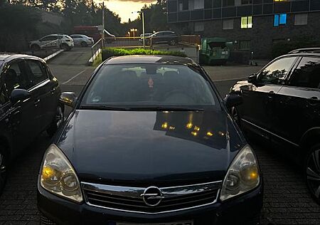 Opel Astra 1.4 Twinport -