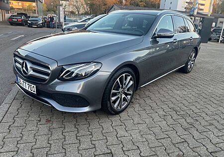 Mercedes-Benz E 200 d T Autom. -