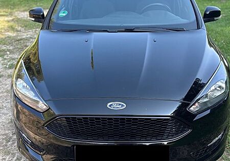 Ford Focus 2018 ST-Line |Zahnriemen neu |TÜV Neu