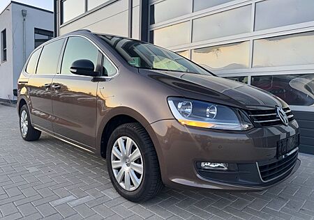 VW Sharan Volkswagen Match 2.0TDI el. Schiebetüren Gepflegt