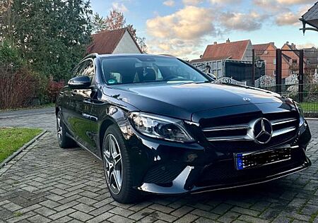 Mercedes-Benz C 300 d T Autom. -Avantgarde