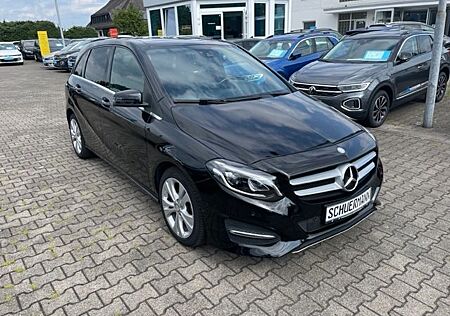 Mercedes-Benz B 220 4Matic PANO NAVI TEMPO AHK RFK LED PDC