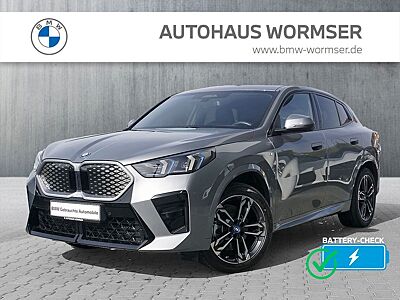 BMW iX2 xDrive30 Head-Up+AHK+StHz+Navi UPE: 72.459€