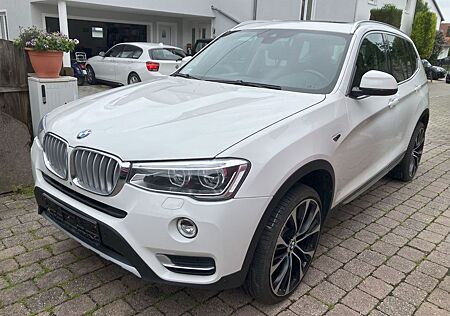 BMW X3 xDrive 30d xLine PANORAM M-ALU LEDER AHK 360°