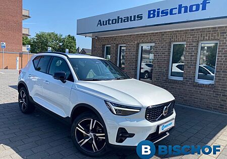 Volvo XC 40 XC40 Plus Dark 2WD B3 EU6e El. Panodach Navi Dig