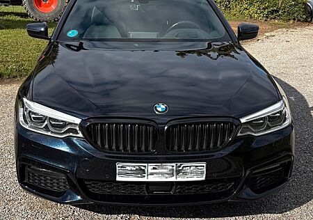 BMW 540d x-Drive Headup/M-Paket/HarmanKardon/Leder