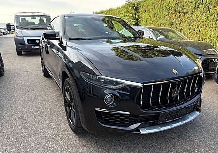 Maserati Levante Benzin 3.0 V6 257kW GRANLUSSO 4x4 Auto