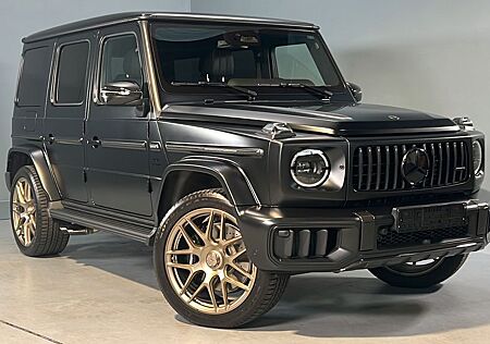 Mercedes-Benz G 63 AMG "Karbon inside-out+Perf. Paket+Komfort"