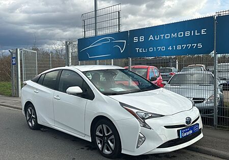 Toyota Prius 1.8-l-VVT-i Plug-in Executive