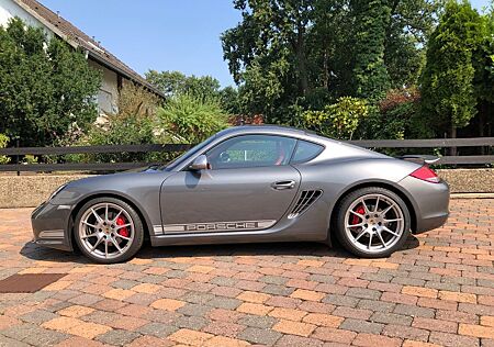 Porsche Cayman R