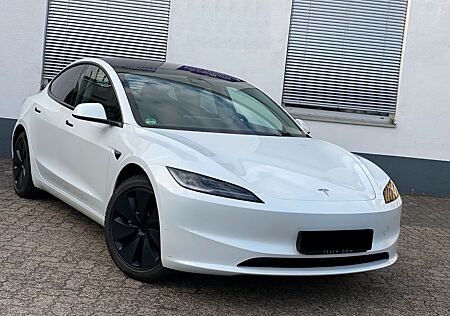Tesla Model 3 Highland *RZA Navi/Performance-Look* TOP
