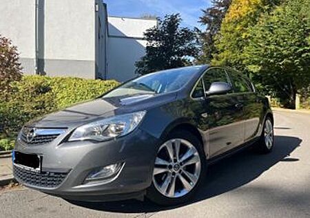 Opel Astra 1.7 CDTI Design Edition 92kW Design Ed...