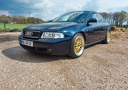 Audi A4 B5 2.6 V6