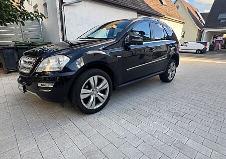 Mercedes-Benz ML 350 ML350/TÜV/NAVI/CAM/CARPLAY/TOP