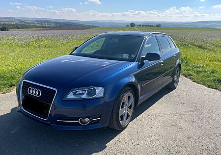 Audi A3 2.0 TDI Sportback Ambition AHK, XENON
