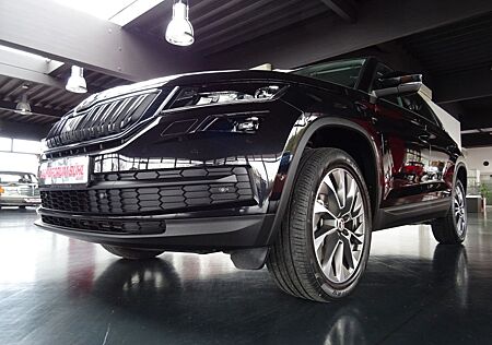 Skoda Kodiaq TDI CLEVER/ DSG/Navi./LED/STHZ/AHK/1.Hand