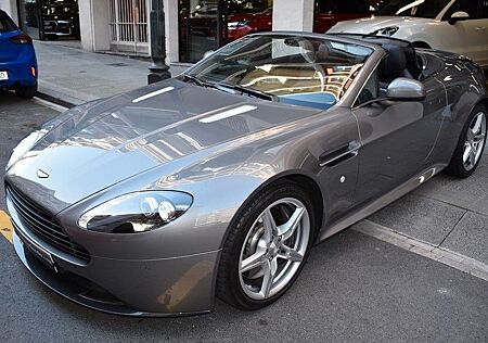 Aston Martin V8 Vantage Roadster