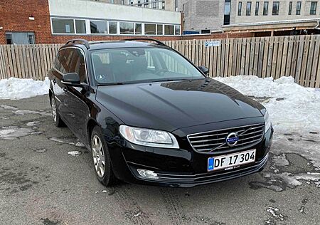 Volvo V70 Kombi Momentum aut.