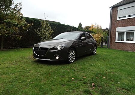 Mazda 3 SKYACTIV-D 150 Sports-Line Auto Sports...