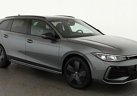 VW Passat Variant Volkswagen 4Motion R-Line Black Sty AHK HUD Panorama Harman