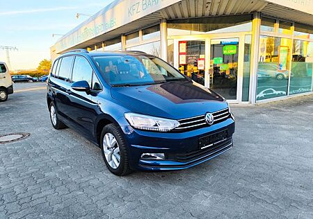 VW Touran Volkswagen Comfortline*1.HAND*SCHECKHEFT*LED*