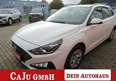 Hyundai i30 120PS Kombi LED-TFL DAB+ Klima Tempomat 5Ja.