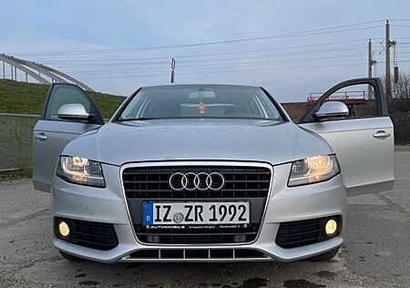 Audi A4 2.0 TDI (DPF) multitronic Ambiente Ambiente