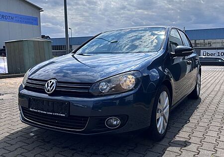 VW Golf Volkswagen 1.2 TSI/ TÜV Neu / Scheckheftgepflegt