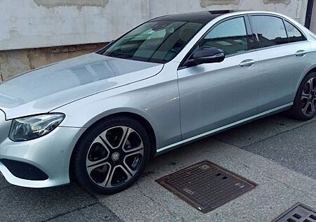 Mercedes-Benz E 220 d AVANTGARDE Autom. AVANTGARDE