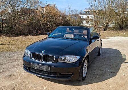 BMW 118i Cabrio mit Sportfahrwerk TÜV neu!