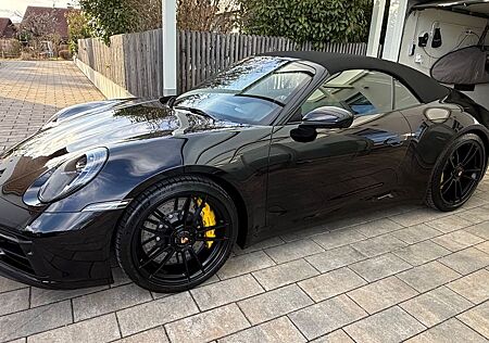 Porsche 992 Cabriolet 4 GTS, PCCB, PDCC, HAL, Matrix