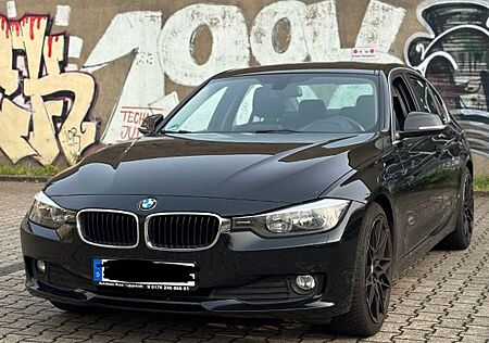 BMW 320d F30