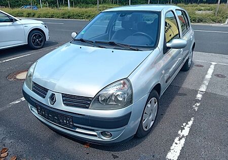 Renault Clio 1.2 16V Neu TÜV