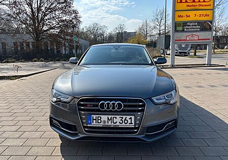 Audi S5 3.0 TFSI S tronic quattro -