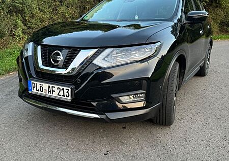 Nissan X-Trail TEKNA 1.6 DIG-T TEKNA 7 Sitzer