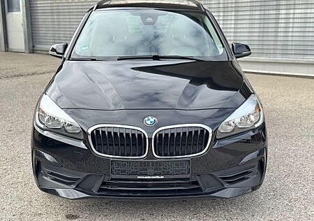 BMW 2er 218i Gran Tourer*NAVI*PANO*SHZ*TEMPOMAT